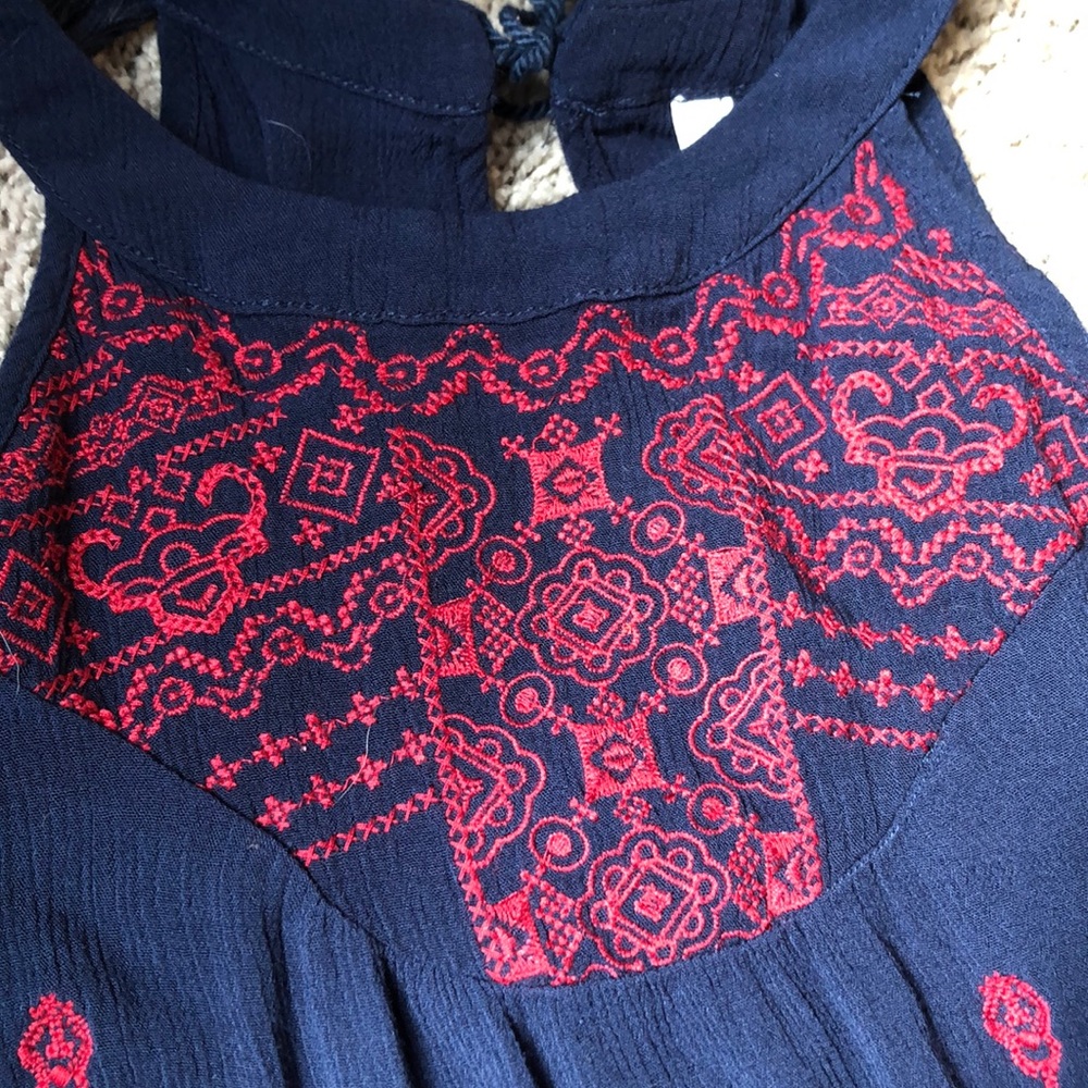 Halter top - Picture 6 of 6